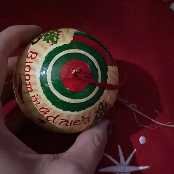 Bloomingdale’s Christmas tree ornament - Picture 4 of 5